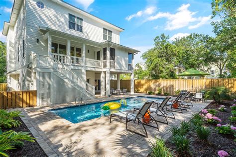 lighthouse vacations st simons|St. Simons Oceanview Vacation Rentals 